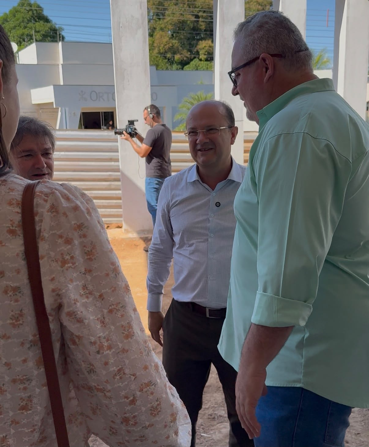 Obras do novo Centro de Hemodiálise do Hospital Regional de Coxim recebe visita
